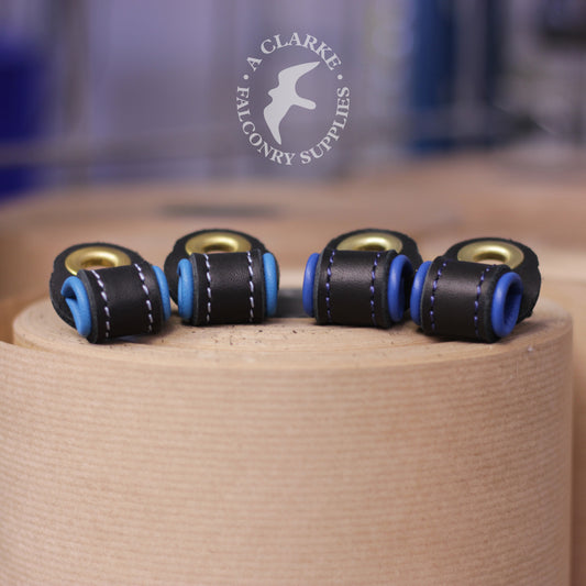 Bespoke lined anklets for a couple of Harris Hawks in light blue and cobalt blue!