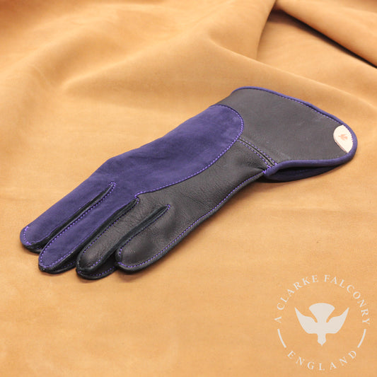 We love the purple stitching on this bespoke double thickness glove!