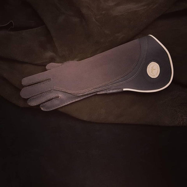 Bespoke Deerskin Eagle Glove
