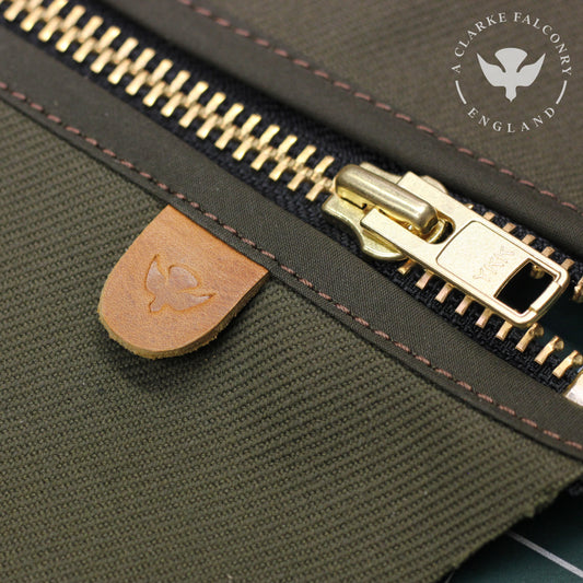 Our fresh new logo going onto one of our Stretton Falconry bags...