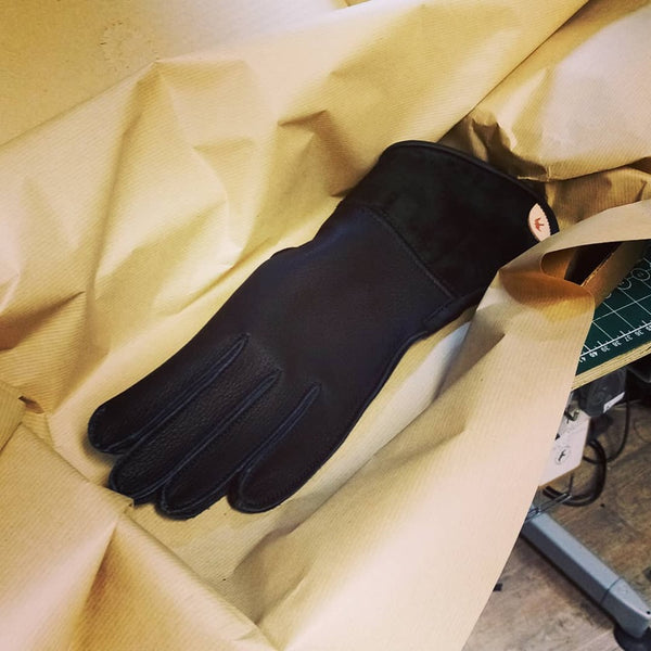 Bespoke Single Thickness Falconry Glove